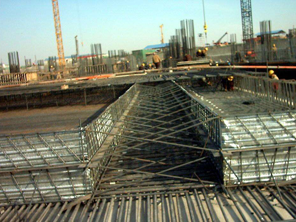 免拆金屬模板網應用在溪洛渡水電站中